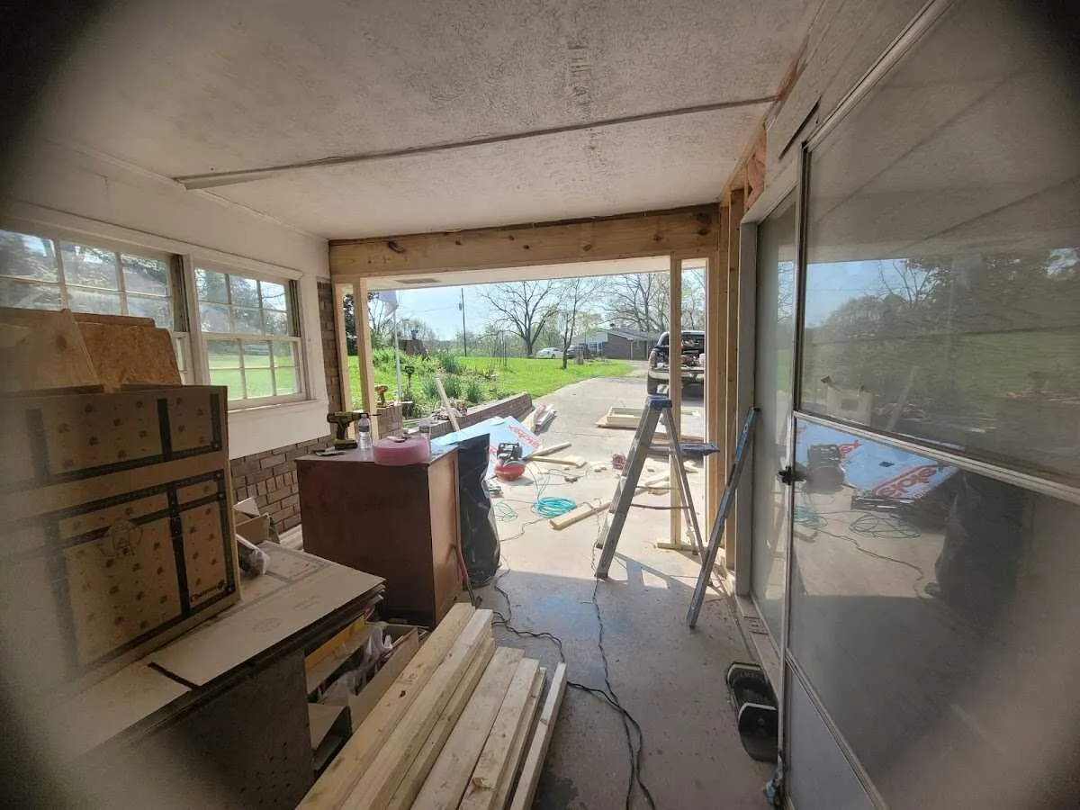 Air movers and dehumidifier for Drying & Dehumidification in Ellicott